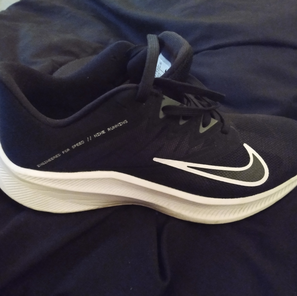 Nike Quest 3
